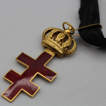 Orden Doppelbalken Kreuz mit Krone