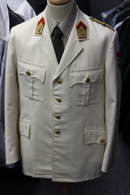 ÖBH Major Gala der Artillerie Rock Uniform Rock SS47xAL67xGL82