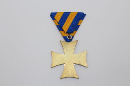 Landesverdienstkreuz in Gold – Bild 3