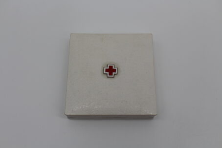 Rot Kreuz Gruppe mit Verdienstkreuz 1. Klasse – Bild 23