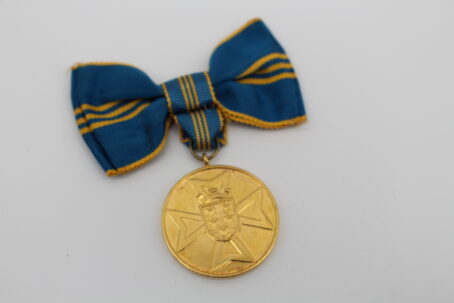 Goldene Medaille für Verdienste um das Land Niederösterreich für Damen – Bild 4