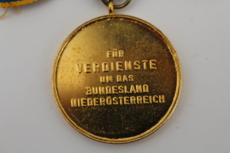 Goldene Medaille für Verdienste um das Land Niederösterreich für Damen – Bild 6