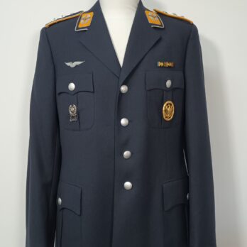 “Bundeswehr” Ausgehuniform – Luftwaffe – Oberleutnant