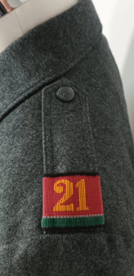 "Schweiz" Uniform – Bild 3