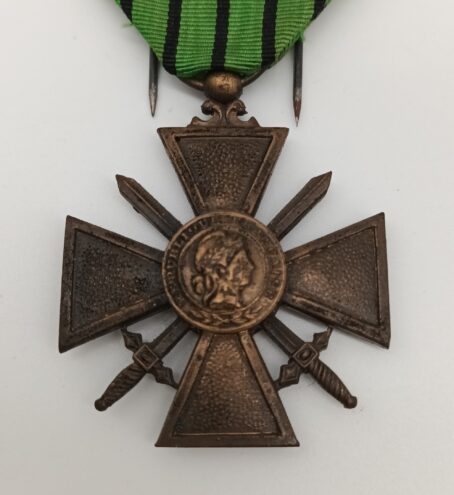 Kriegsverdienstkreuz 1939 im Etui – Bild 5