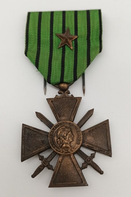 Kriegsverdienstkreuz 1939 im Etui – Bild 7