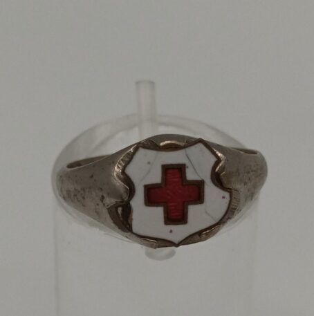 KuK patriotischer Ring Rot Kreuz