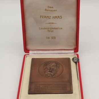 Viktor Adler Plakette mit Miniatur, 1979 verliehen