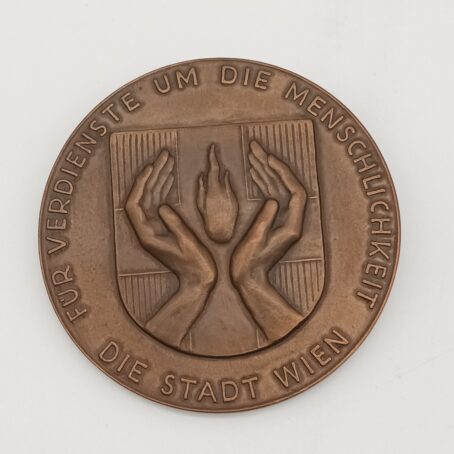 Bronzemedaille auf Dr. Julius Tandler, Auszeichnung der Stadt Wien – Bild 6