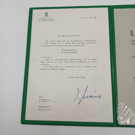 Ordensgruppe eines Primarius Großes Ehrenzeichen Land Steiermark – Bild 4