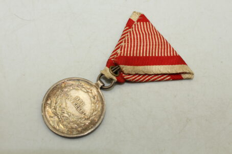 Kaiser Franz Josef Tapferkeitsmedaille 2. Klasse Silber – Bild 4