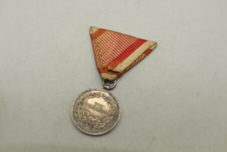 Silberne Tapferkeitsmedaille 2. Klasse Kaiser Franz Josef – Bild 2