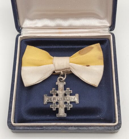 Jerusalem Kreuz mit gelber Damen Masche (Miniatur) – Bild 2