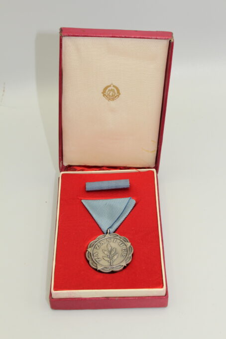 Jugoslawien Medaille für Verdienste im Etui