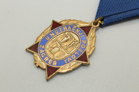 Jugoslawien Medaille für 10 jährigen Dienst bei der Polizei und Sicherheitskräften in Zagreb – Bild 7