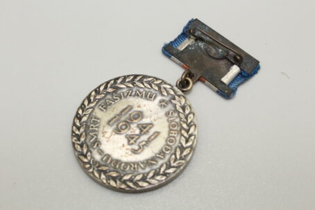 Jugoslawien Medaille "Tot dem Faschismus, Freiheit dem Volk" – Bild 3