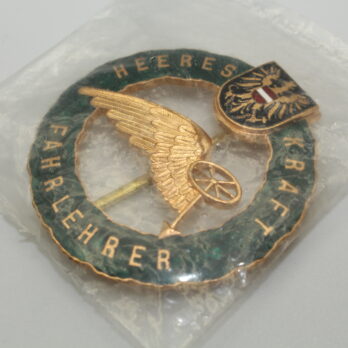 ÖBH Verwendungsabzeichen Heeres Kraft Fahrlehrer Gold, Ausführung 1959, Emaille Stück