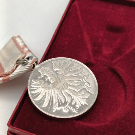 Österreichische Olympia-Medaille 1964 – Bild 3