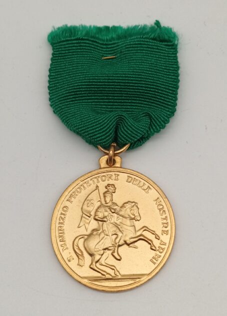 Italienische Militärmedaille "S. Maurizio" für 50 Dienstjahre (1954) – Bild 3