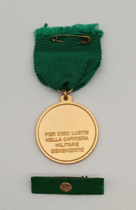 Italienische Militärmedaille "S. Maurizio" für 50 Dienstjahre (1954) – Bild 5