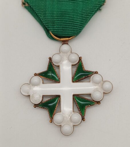 Orden der Heiligen Mauritius und Lazarus – Ritterkreuz im Etui (Goldanteil geprüft) – Bild 3