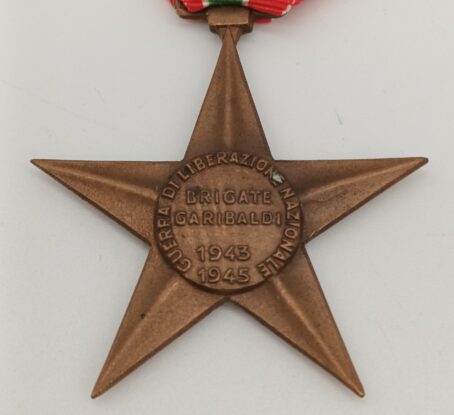 Partisanenstern der Brigate Garibaldi (1943–1945) – Originale italienische Erinnerungsmedaille – Bild 5