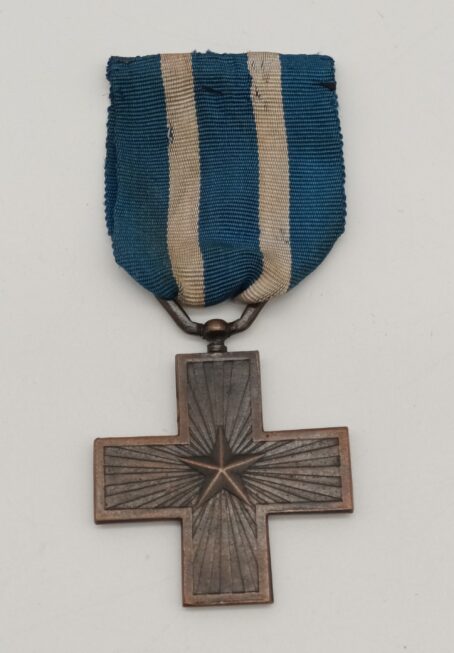 Italien – Kriegsverdienstkreuz 1918 (Croce al Merito di Guerra), König Viktor Emanuel III. – Bild 2