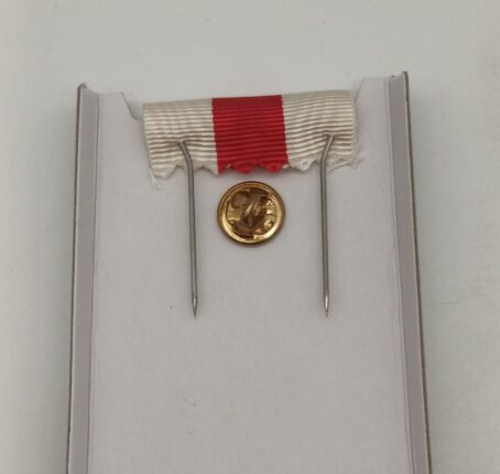Frankreich – Verdienstmedaille des Roten Kreuzes der Fremdenlegion im Etui – Bild 4