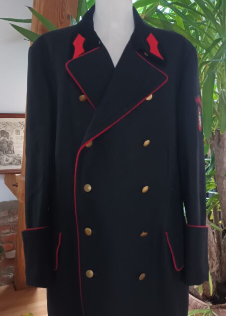 Feuerwehr Deutschlandsberg – Schwerer Wintermantel eines Offiziers – Bild 2