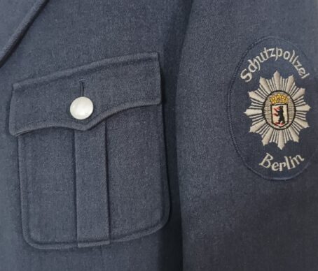 Berlin - Polizei Uniformjacke – Bild 3