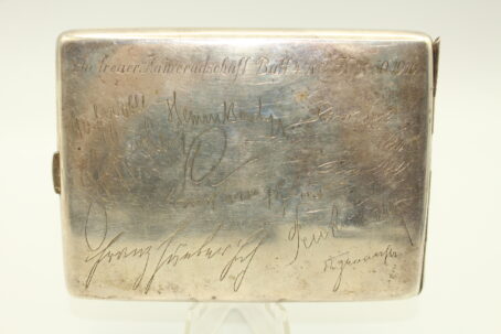 Silbernes Zigarettenetui R.F.K.R. 50 Reserve Feldkanonen Regiment 50 Unterschriften – Bild 2