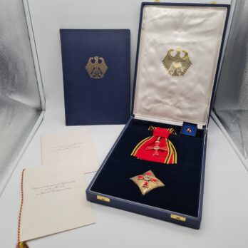 Großes Verdienstkreuz mit Stern und Schulterband Bundesverdienstkreuz BRD